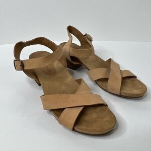 Lucky Women's Philana‎ Leather Heeled Sandal Size 8